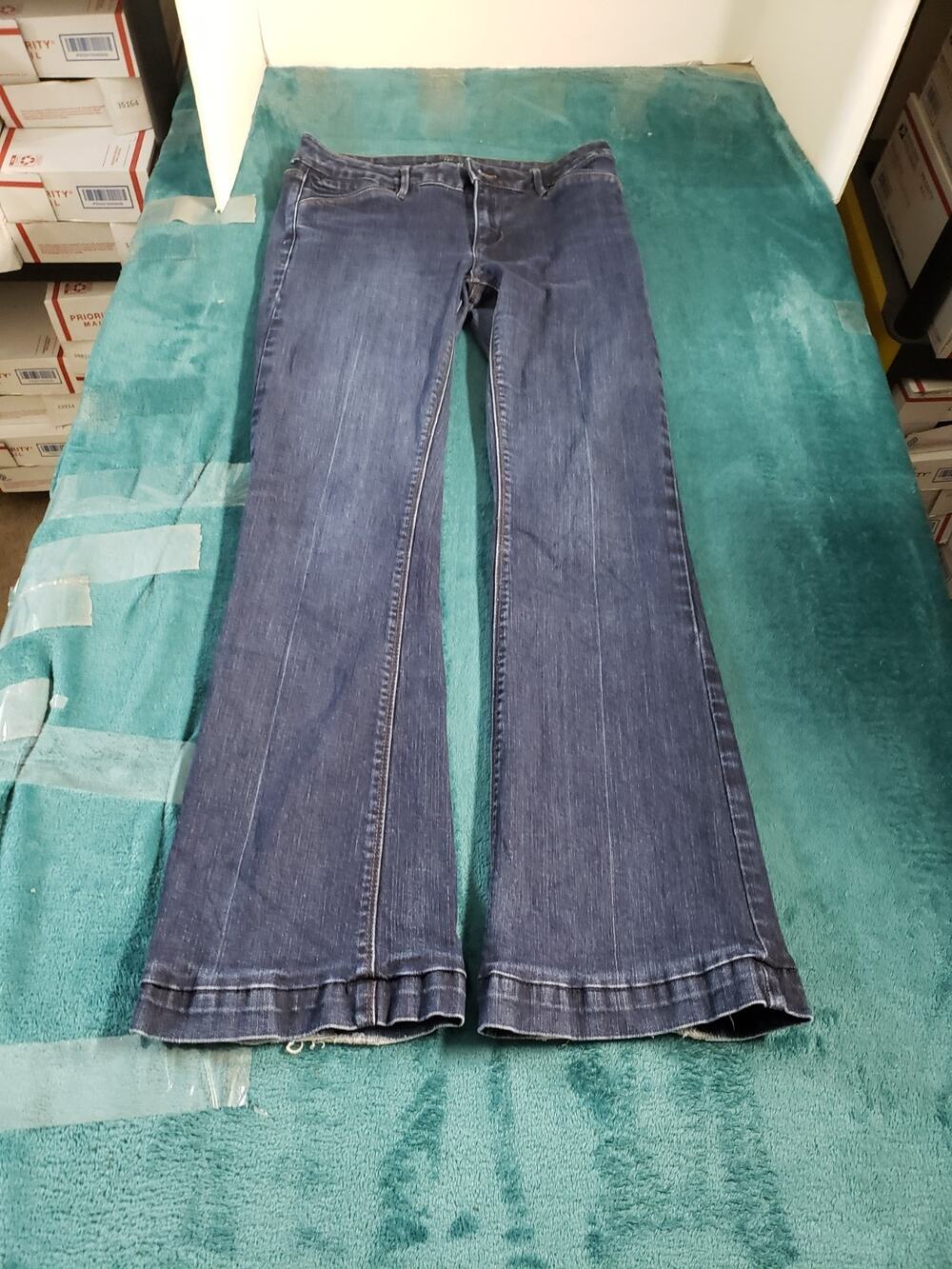 White House Black Market Jeans Size 2 Women Blue Mid Rise Skinny Flared Wide Leg